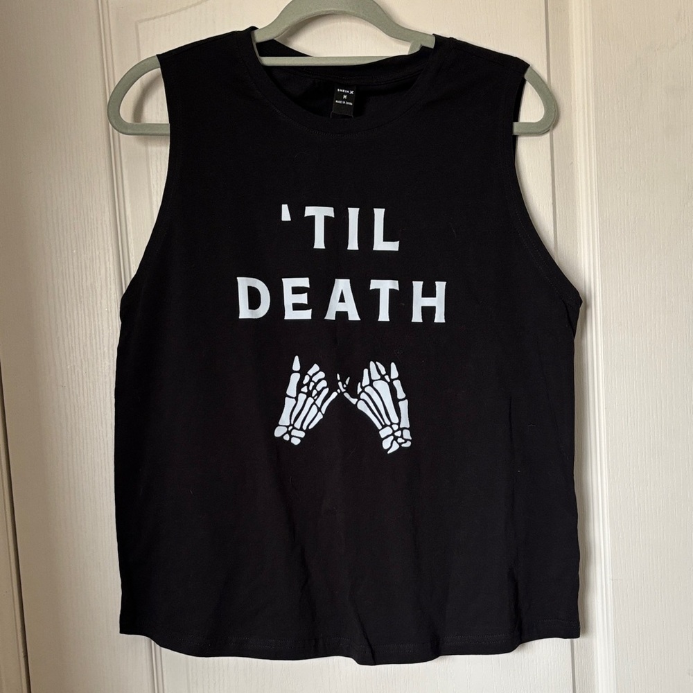 SHEIN Black Graphic Crewneck Muscle Tank with White Print